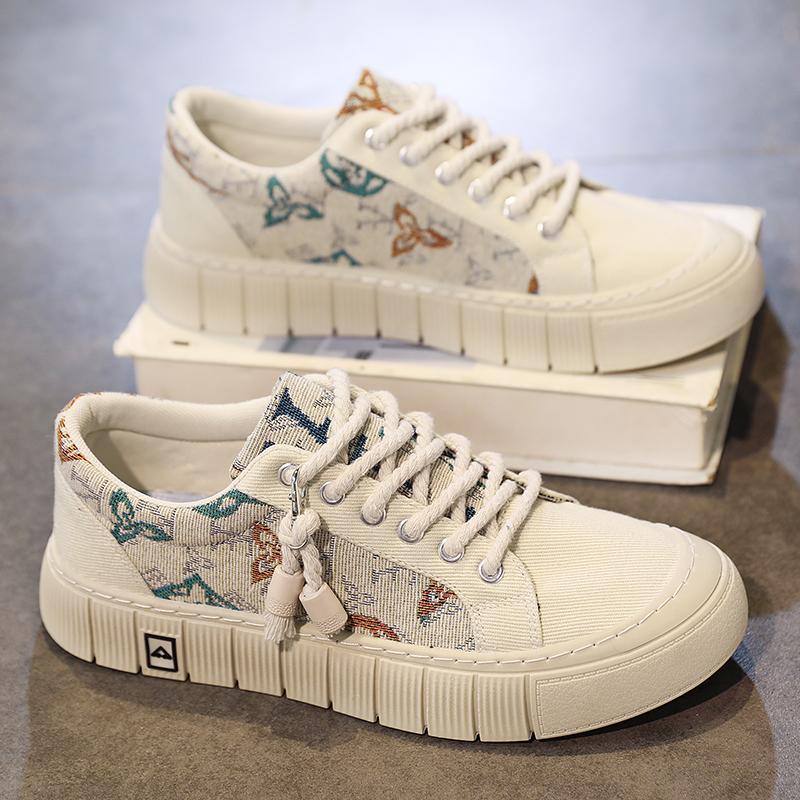 EverFlex™ Urban Sneakers